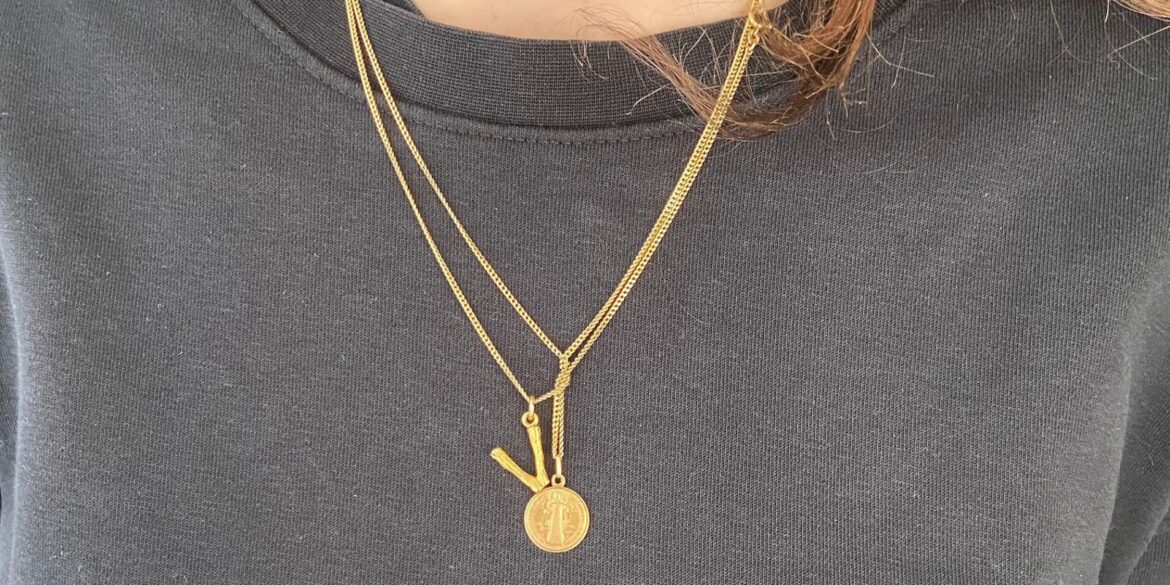 collier-qui-semmele-signification-spirituelle