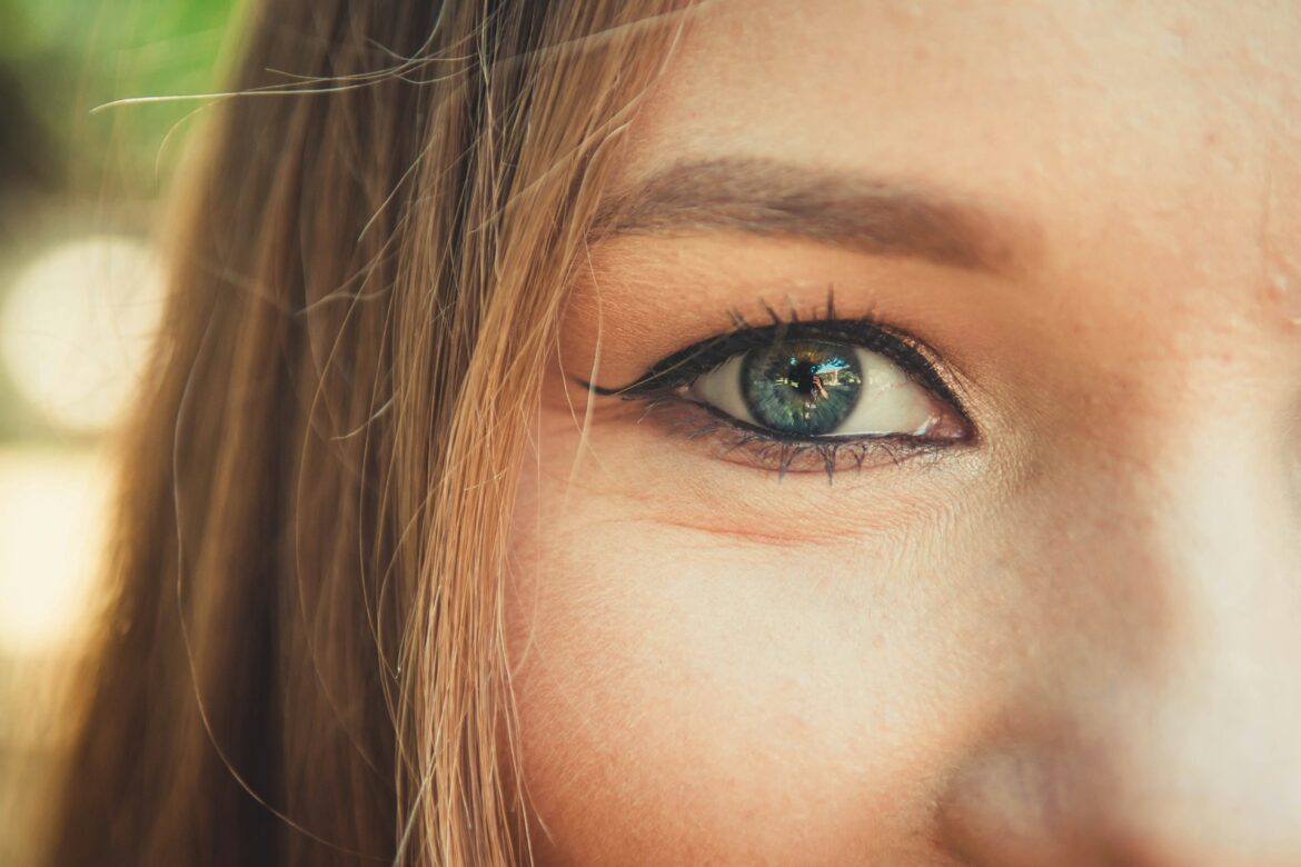 maquillage-pour-les-yeux-verts